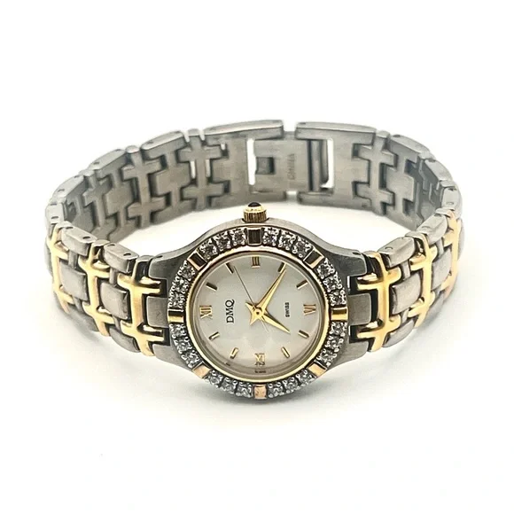 DMQ Two-Tone Womens Crystal Accent Bracelet Watch in Silver & Gold w New Battery - Picture 1 of 11